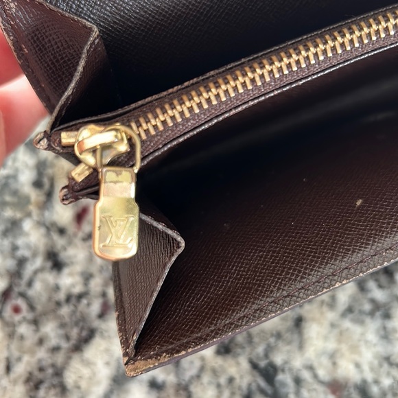 Louis Vuitton Damier Ebene Long snap wallet - Picture 8 of 16